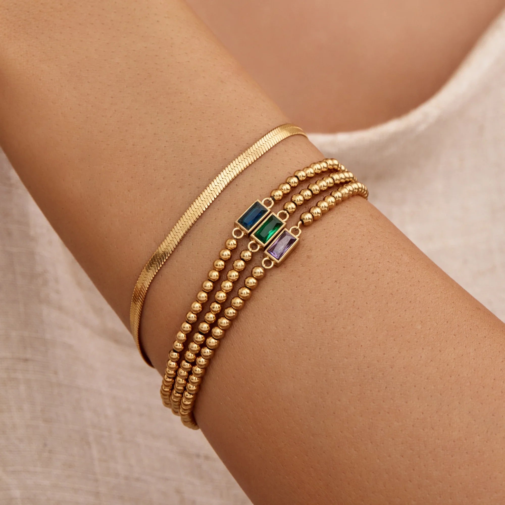 Bracelet Perles Dorées & Pierre de Naissance